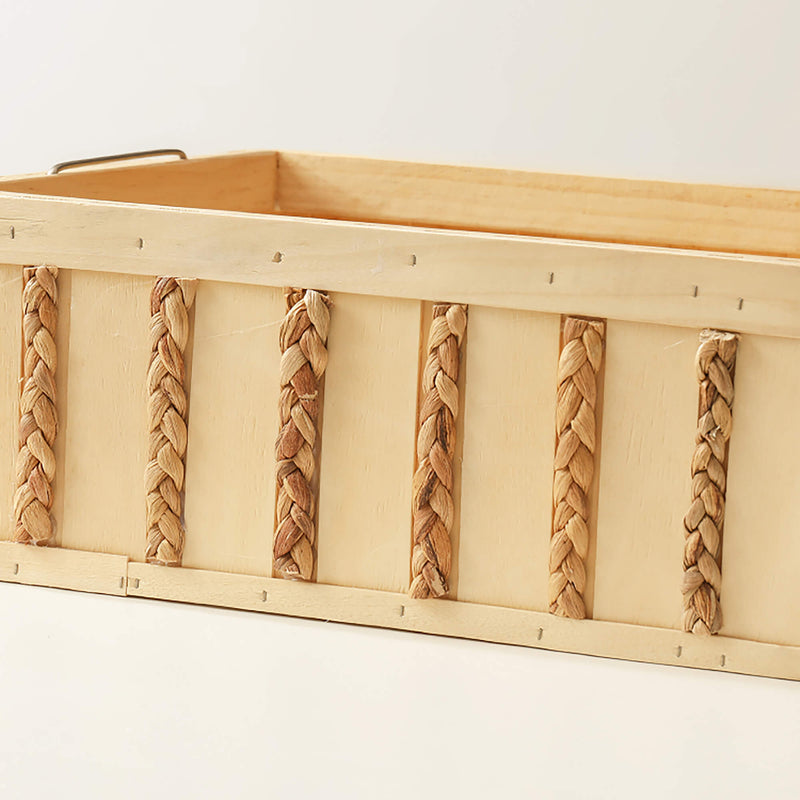 Wooden Piece Straw Storage Basket