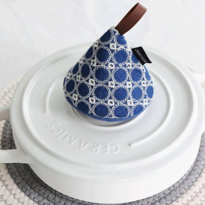 Denim Hat With Embroidered Handle Pot Cover - Eunaliving
