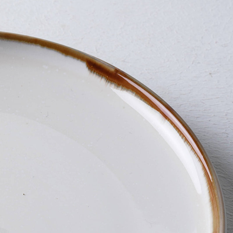 Brown-Rrimmed Flat Plate