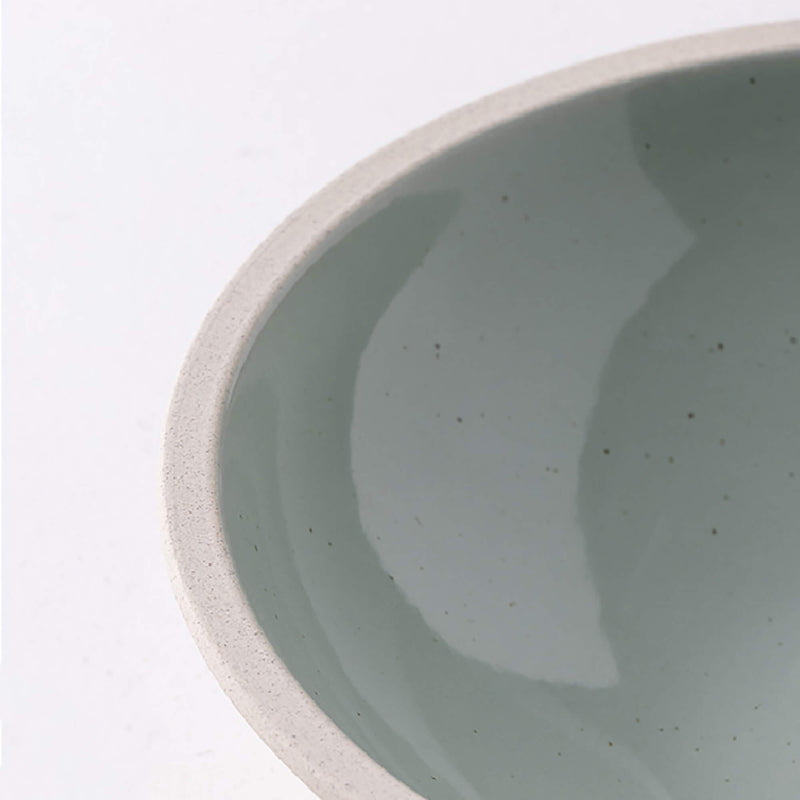 Low Saturation Green White Shallow Bowl Soup Bowl