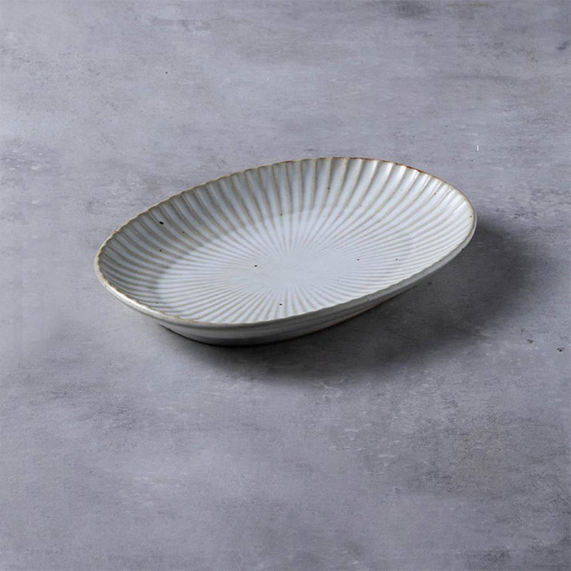 Daisy Minimalist Ceramic Sub Oval Dish - Eunaliving