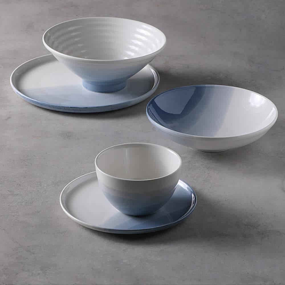https://eunaliving.com/cdn/shop/products/hand-painted-gradient-blue-bowl-and-plate-set-eunaliving-994180.jpg?v=1663035625