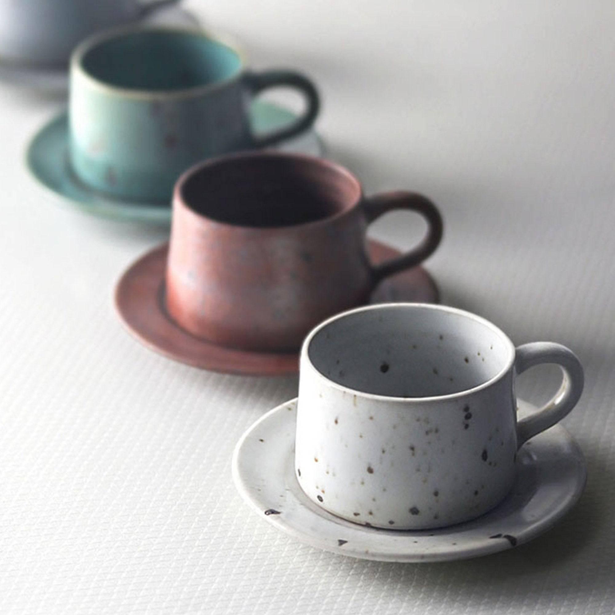https://eunaliving.com/cdn/shop/products/handmade-rustic-espresso-cup-set-eunaliving-6.jpg?v=1661500404