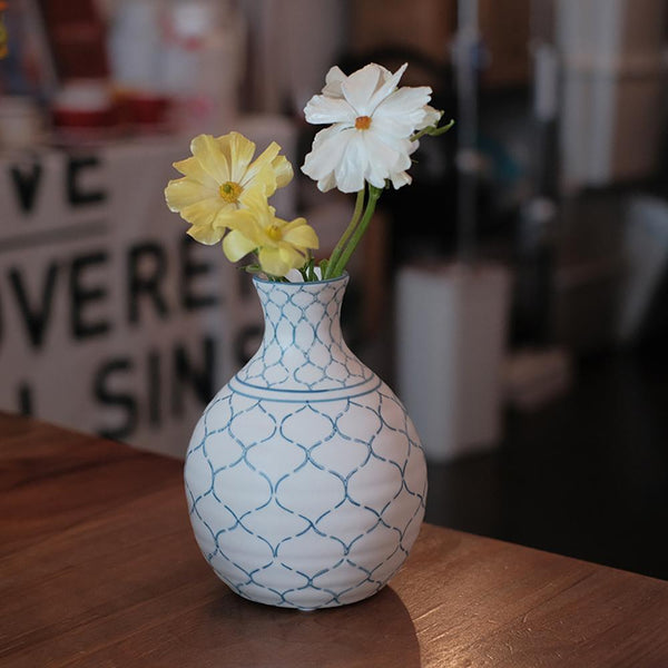 Japanese Style Cyan Mesh Vase With Large Belly - Eunaliving