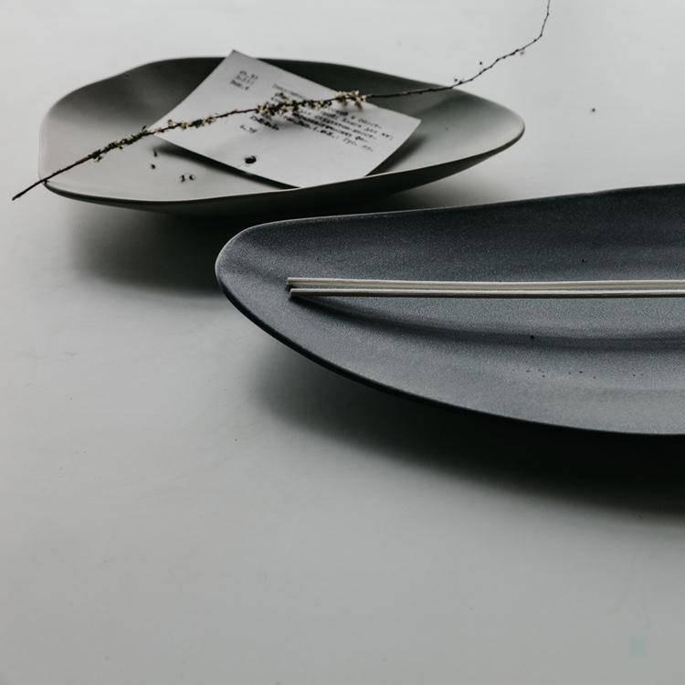 Shaped Simple Ceramic Plate - Eunaliving