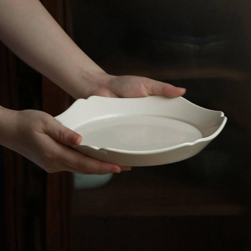 Straw Grey Glazed Handcrafted Petal Ceramic Tableware - Eunaliving